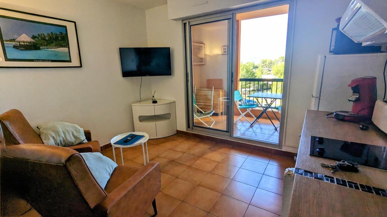 Appartement T2 Bord Et Vue Mer ラシオタ エクステリア 写真